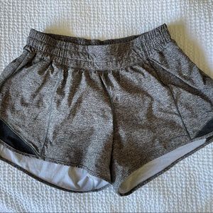 Lululemon Hotty Hot Short 4”
